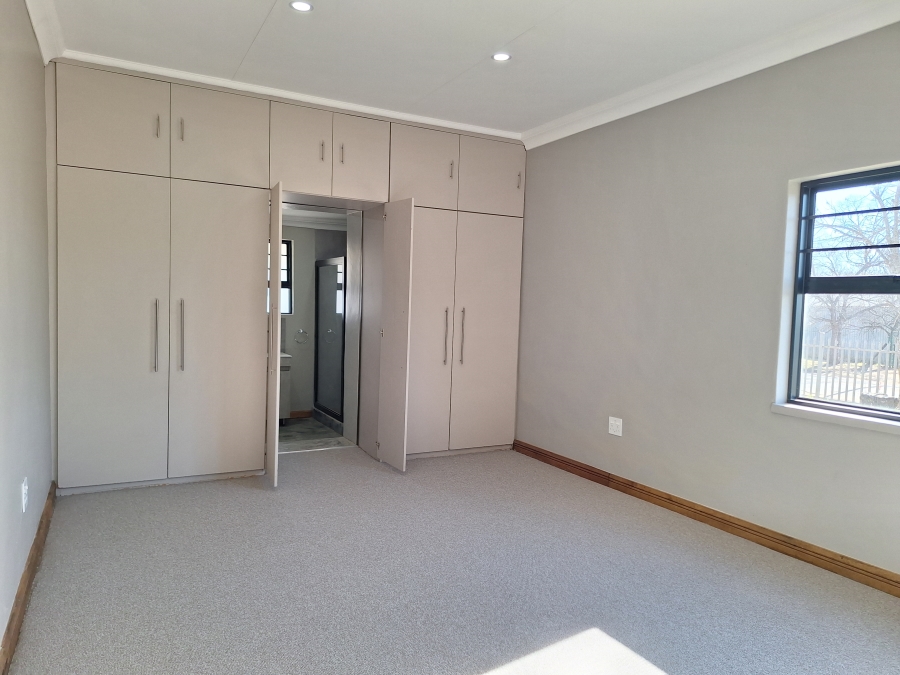 4 Bedroom Property for Sale in Vrede Free State